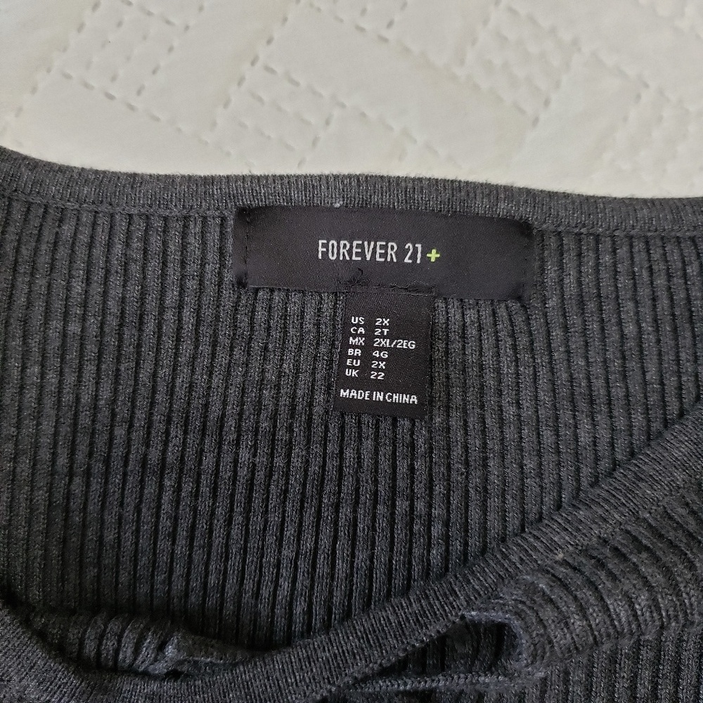 Sold Elsewhere - Forever 21 Ribbed Crop Top - Picture 2 of 3